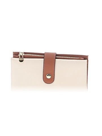 Unbranded Wallet (view 1)