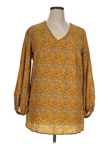 Belongsci 3/4 Sleeve Blouse (view 1)