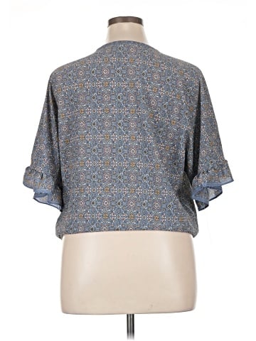 Max Studio 3/4 Sleeve T-Shirt (view 2)
