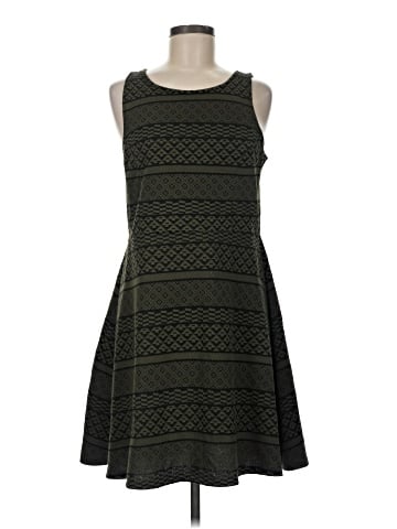 Apt. 9 Casual Dress (view 1)