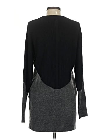 Lululemon Athletica Casual Dress (view 2)
