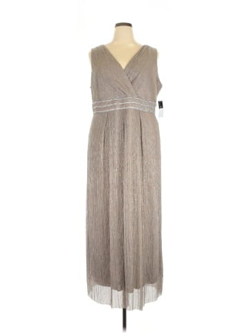 R&M Richards Casual Dress (view 1)