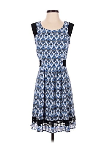 Collective Concepts Casual Dress (view 1)