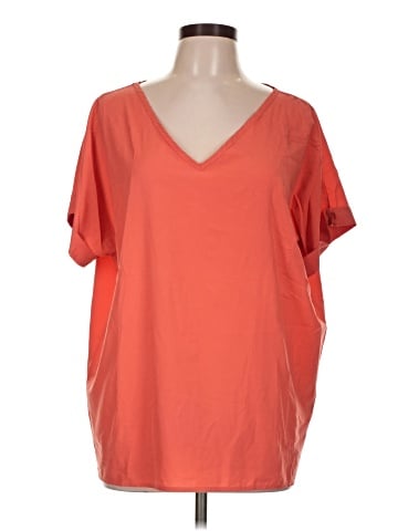 Amaryllis Short Sleeve T-Shirt (view 1)