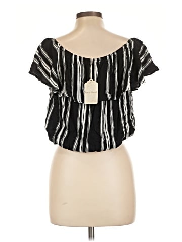 Hem & Thread Short Sleeve Blouse (view 2)