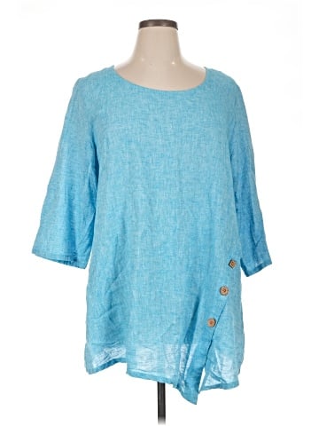 For Cynthia 3/4 Sleeve Top (view 1)