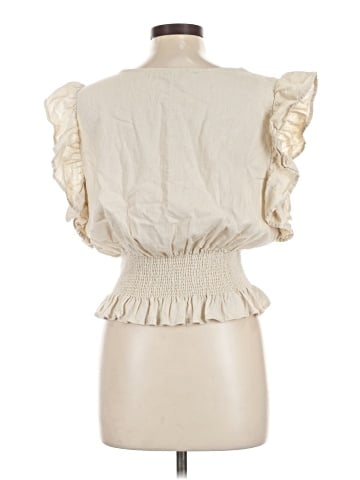 Cupcakes & Cashmere Short Sleeve Top (view 2)