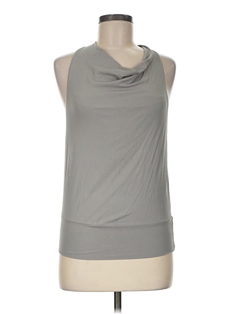 Pre-owned Ogl Sleeveless Blouse In Gray
