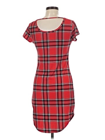 No Boundaries Casual Dress (view 2)