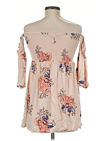 Feathers 3/4 Sleeve Blouse (view 2)