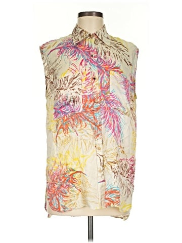 CAbi Sleeveless Button-Down Shirt (view 1)