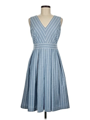 Gal Meets Glam Casual Dress (view 1)