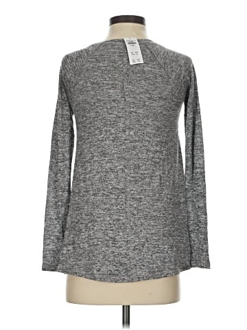 Hollister Long Sleeve T-Shirt (view 2)