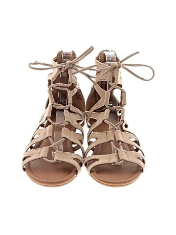 Crown Vintage Wedges (view 2)
