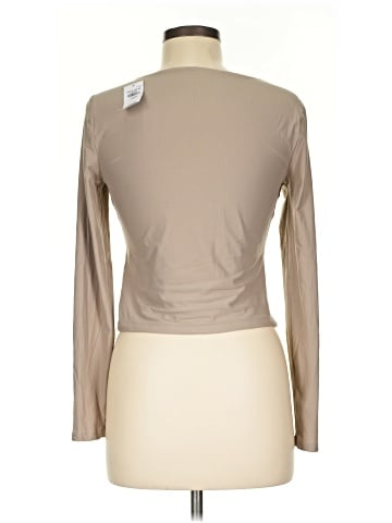 Abercrombie & Fitch Long Sleeve T-Shirt (view 2)