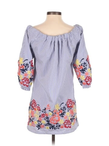 Romeo & Juliet Couture Casual Dress (view 2)