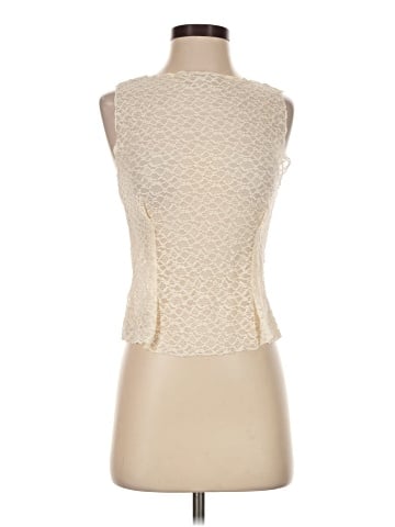 Leith Sleeveless T-Shirt (view 1)