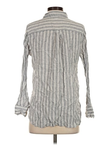 Old Navy Long Sleeve Button-Down Shirt (view 2)