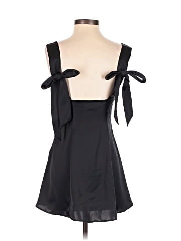 Urban Outfitters Sleeveless Top (view 2)