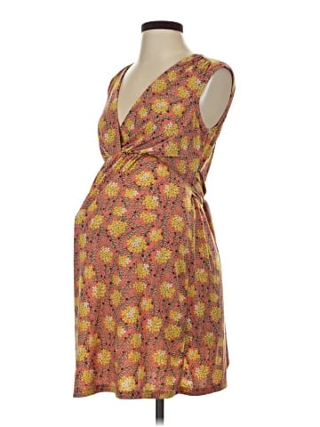 Maternal America Casual Dress (view 1)
