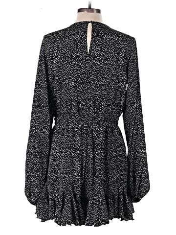 Luxxel Romper (view 2)