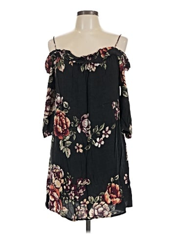 Blu Pepper Casual Dress (view 1)