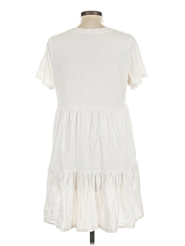 Old Navy Casual Dress (view 2)
