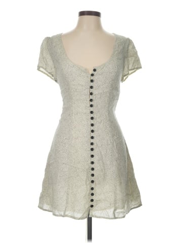 Urban Outfitters Casual Dress (view 1)