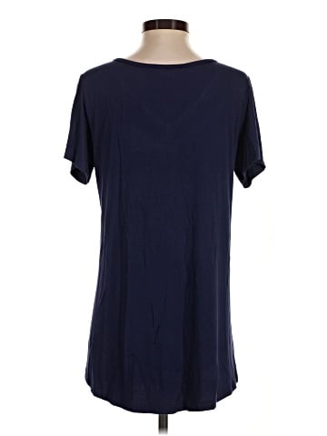 Amaryllis Short Sleeve T-Shirt (view 2)