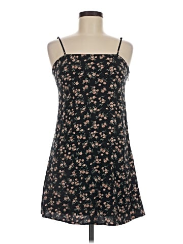 American Eagle Outfitters Casual Dress (view 1)