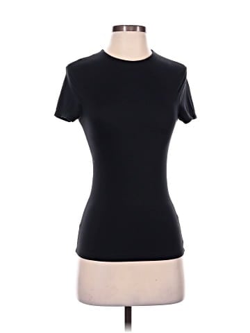 Abercrombie & Fitch Short Sleeve T-Shirt (view 1)