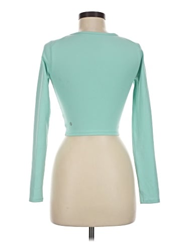 Lululemon Athletica Long Sleeve T-Shirt (view 2)