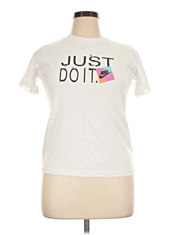 Nike Short Sleeve T-Shirt (view 1)