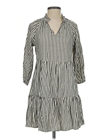 Crown & Ivy Casual Dress (view 1)