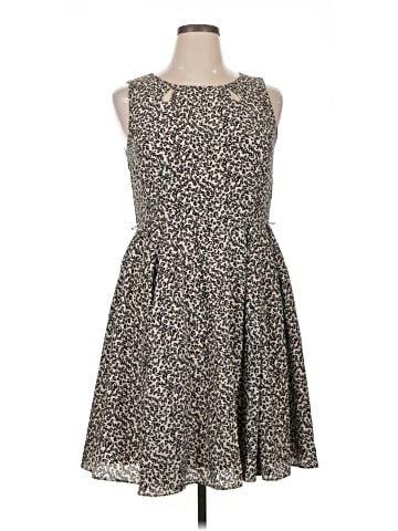 Danny And Nicole Casual Dress (view 1)