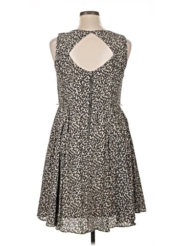 Danny And Nicole Casual Dress (view 2)