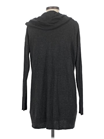 Cupio Turtleneck Sweater (view 2)
