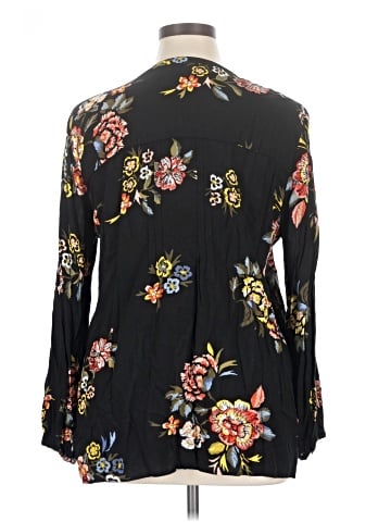 Old Navy 3/4 Sleeve Blouse (view 2)