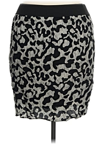 Mossimo Casual Skirt (view 2)