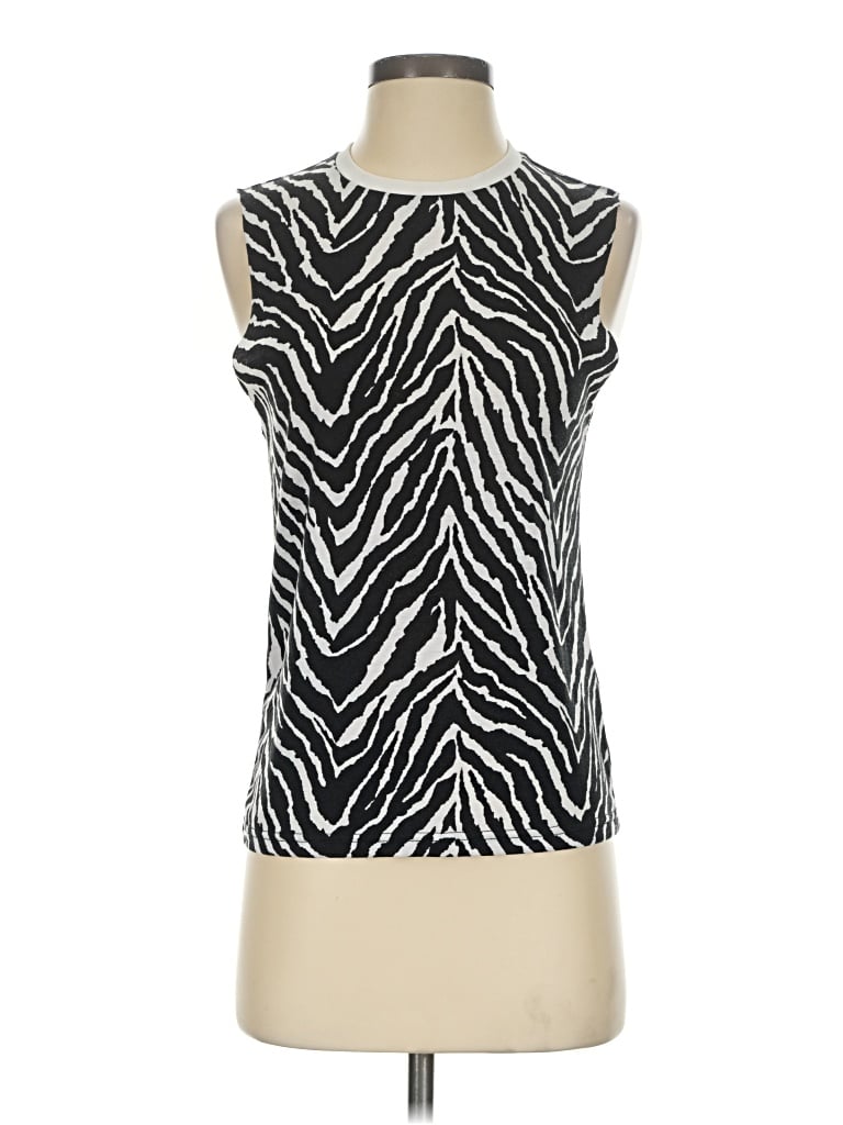 Pre-owned Zyia Active Sleeveless T-shirt In Black