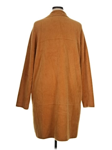Cyrus Poncho (view 2)