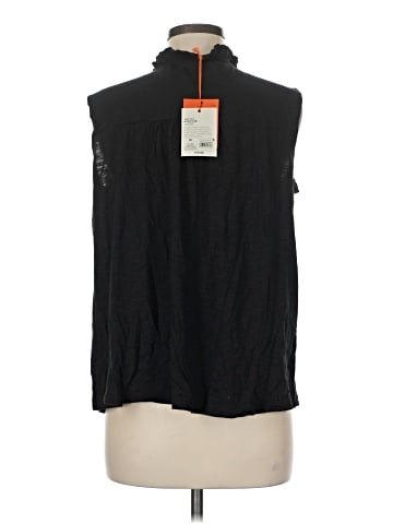Knox Rose Sleeveless Blouse (view 2)