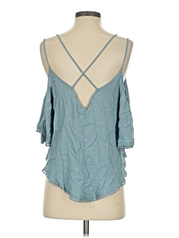 Charlotte Russe Sleeveless Blouse (view 2)