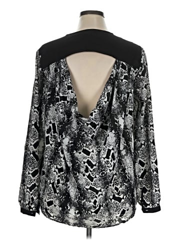 Sofia by Sofia Vergara Long Sleeve Blouse (view 2)