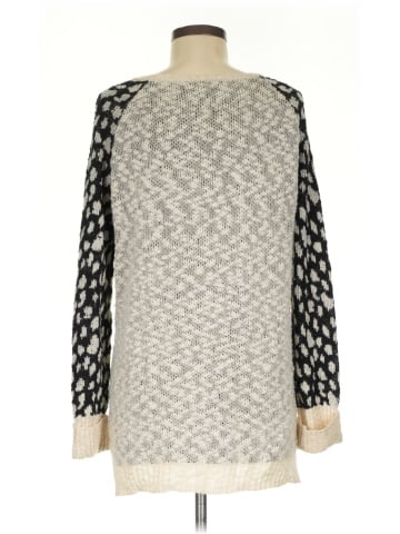 Romeo & Juliet Couture Pullover Sweater (view 2)
