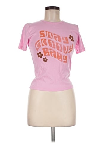 Urban Outfitters Short Sleeve T-Shirt (view 1)
