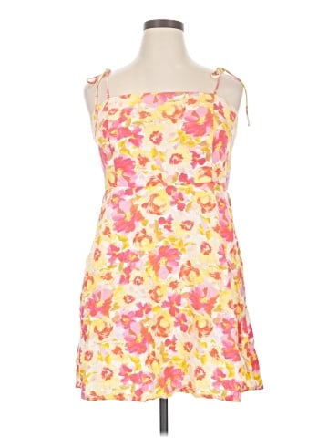 Old Navy Cocktail Dress (view 1)