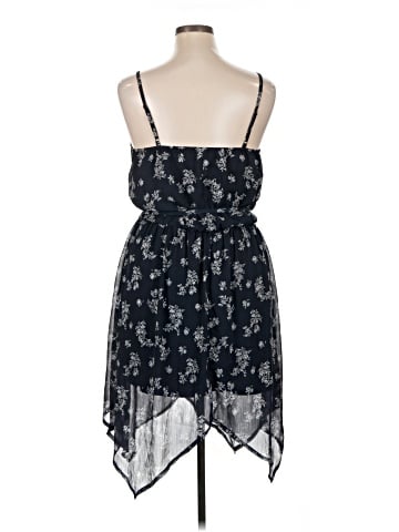 Xhilaration Casual Dress (view 2)