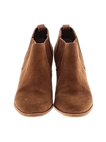 MICHAEL Michael Kors Ankle Boots (view 2)
