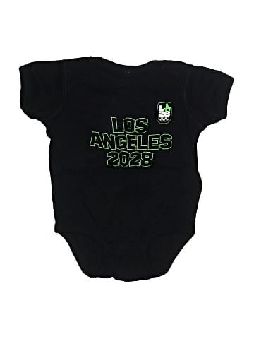 Outerstuff Short Sleeve Onesie (view 1)